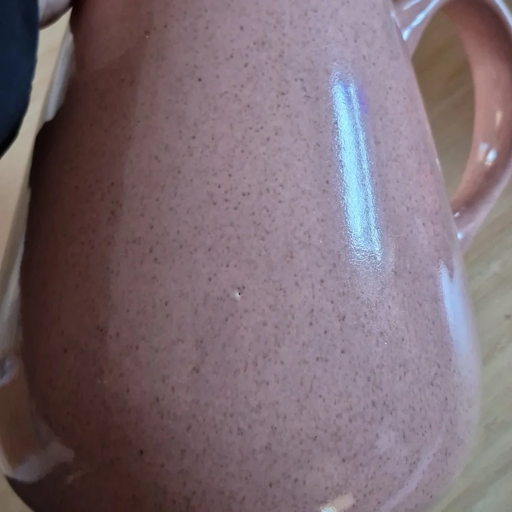 Russell Wright Pitcher - Picture 5 of 5